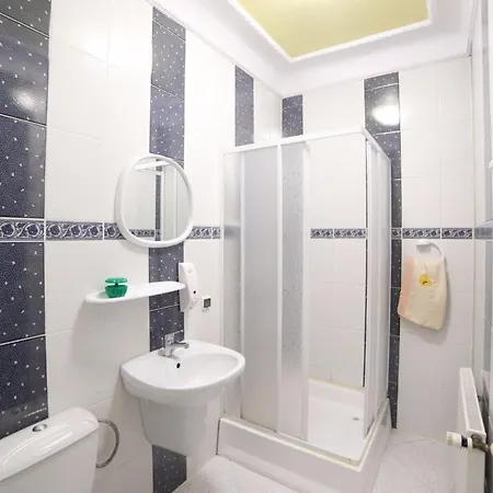 Millennium 3* مينزغوجة